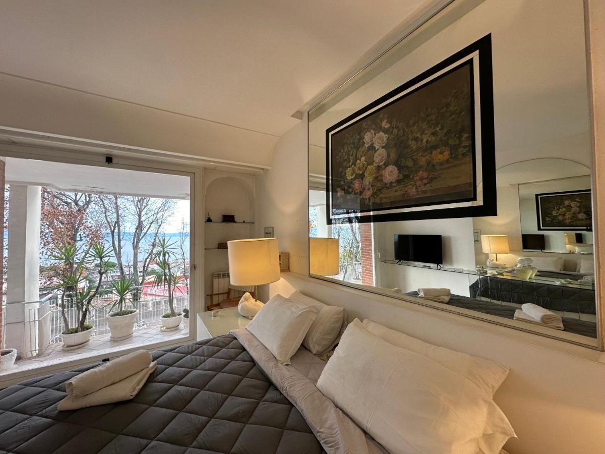 Pf Luxury Apartment Petrarca Posillipo Capri View - My Place نابولي المظهر الخارجي الصورة