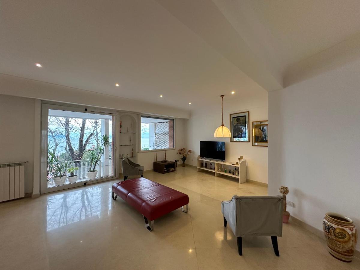 Pf Luxury Apartment Petrarca Posillipo Capri View - My Place نابولي المظهر الخارجي الصورة