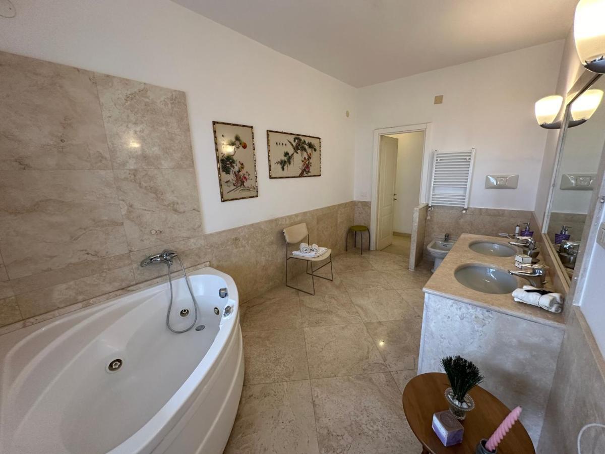 Pf Luxury Apartment Petrarca Posillipo Capri View - My Place نابولي المظهر الخارجي الصورة